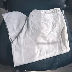Size 26 Lane Bryant white jeans
